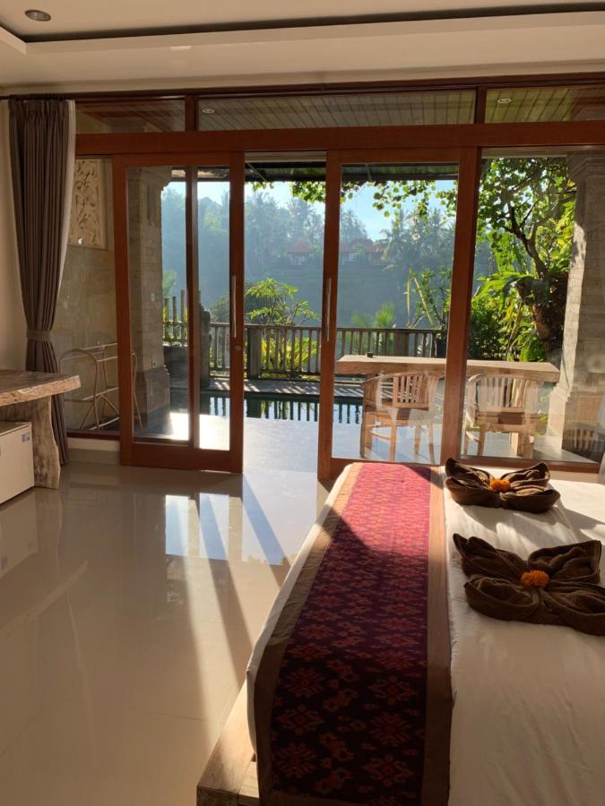 Ubud Paras Villa エクステリア 写真