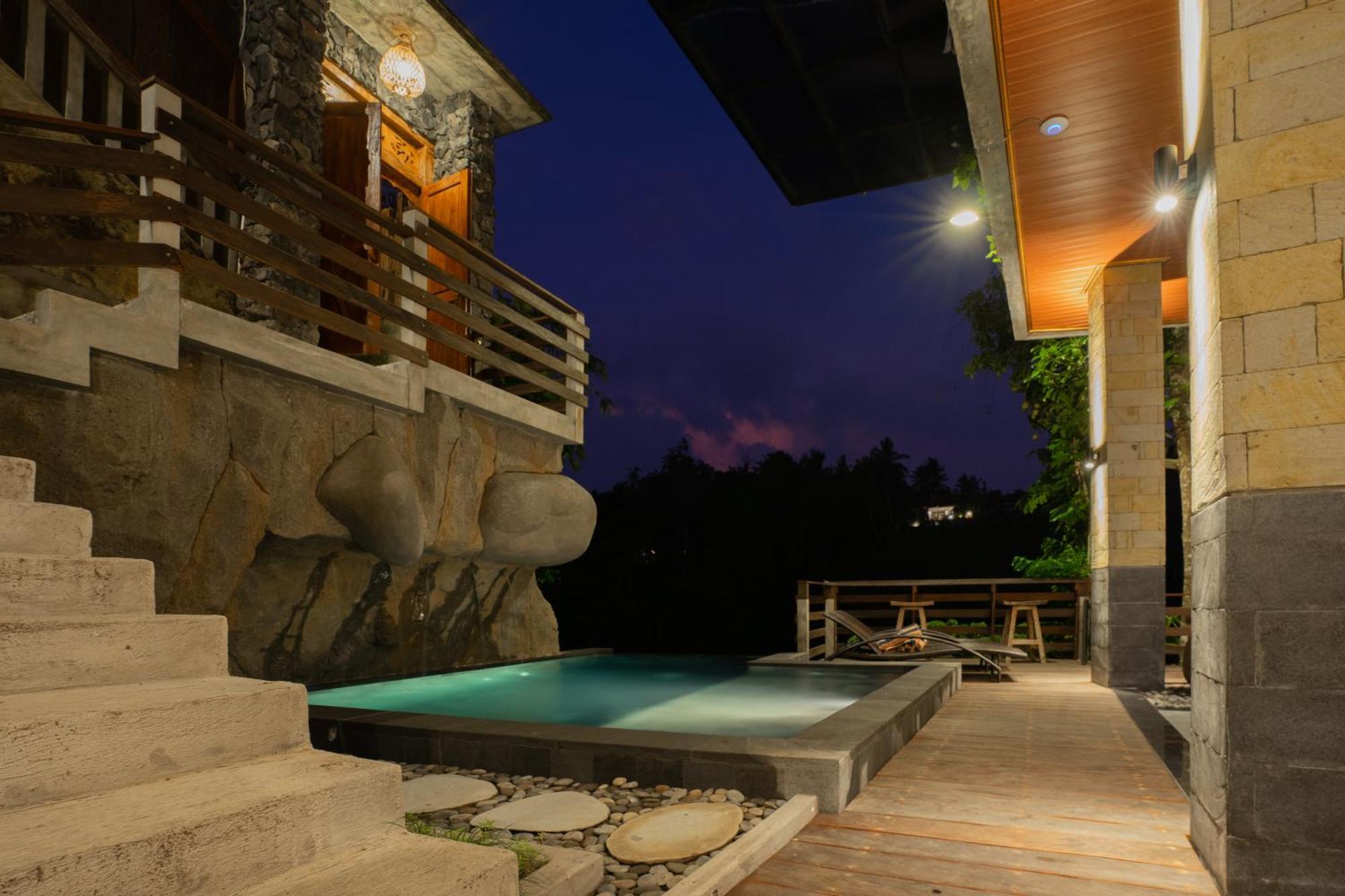 Ubud Paras Villa エクステリア 写真