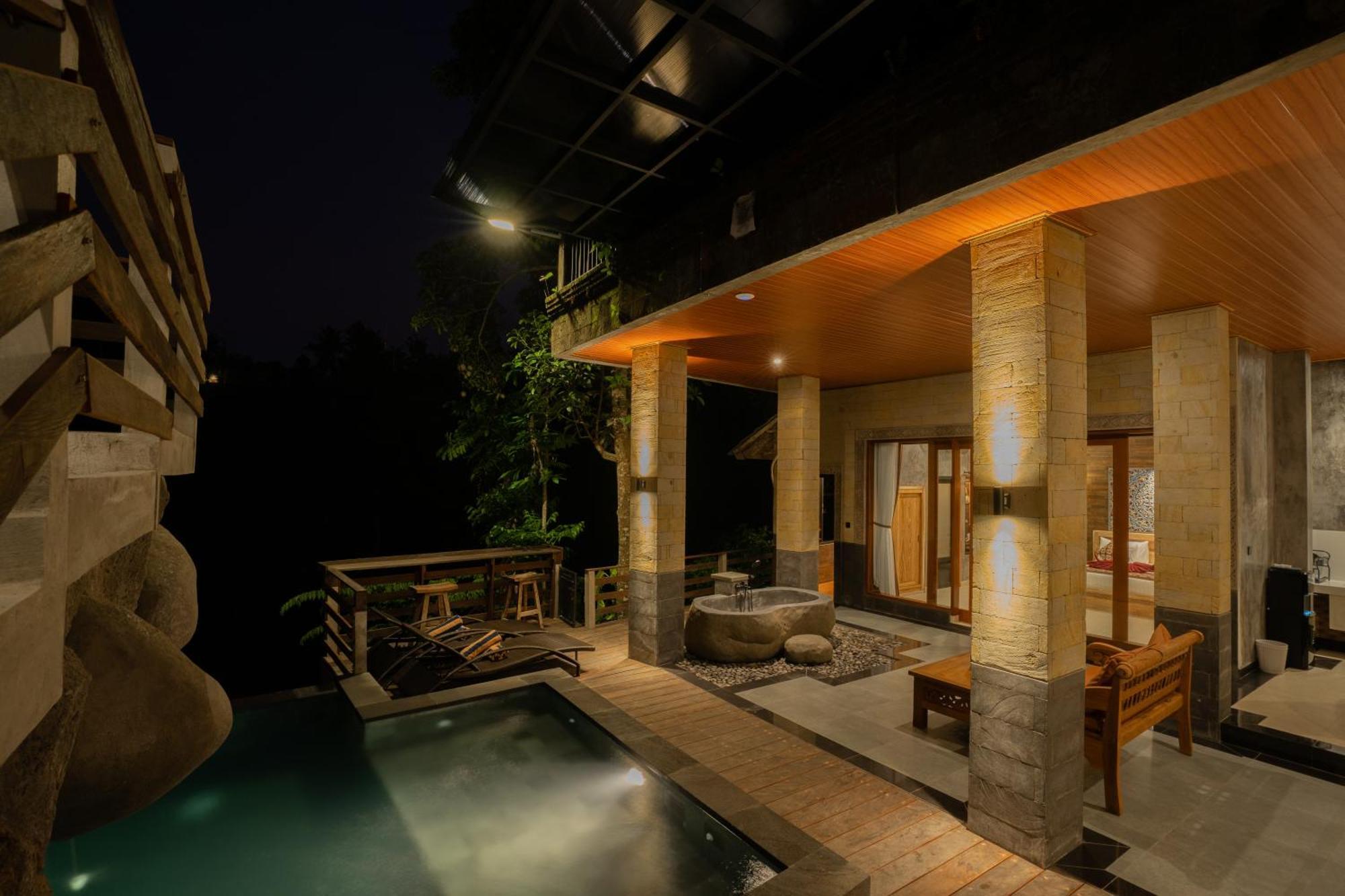 Ubud Paras Villa エクステリア 写真