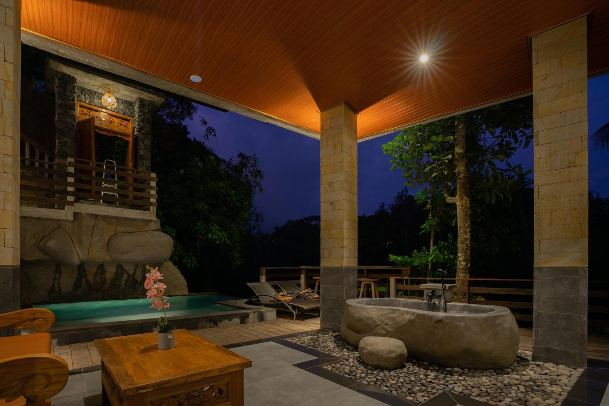 Ubud Paras Villa エクステリア 写真