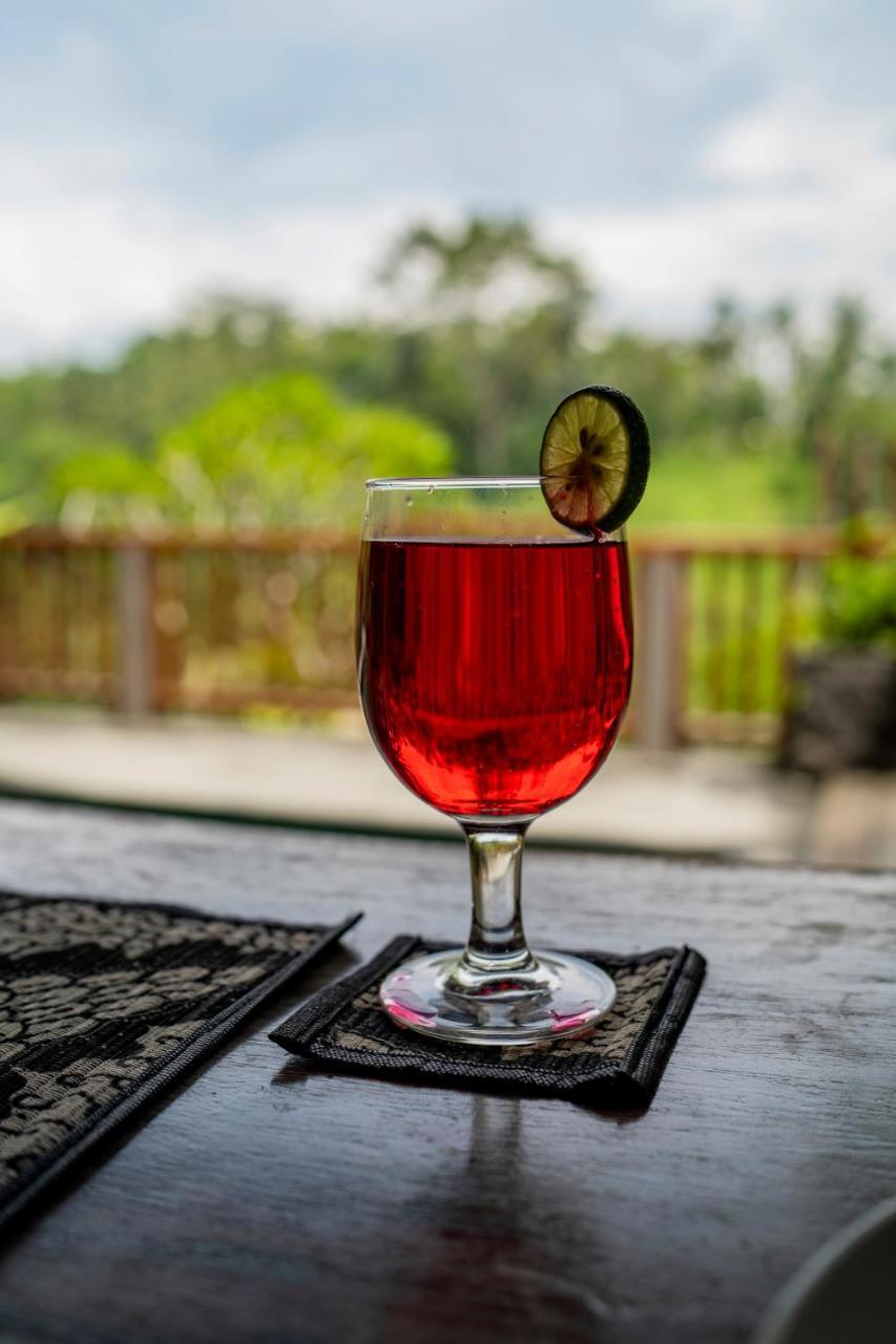 Ubud Paras Villa エクステリア 写真