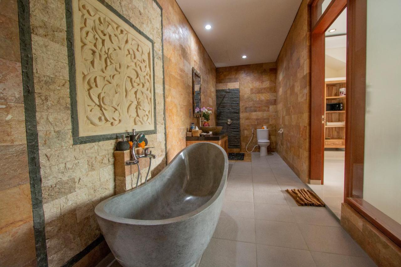 Ubud Paras Villa エクステリア 写真