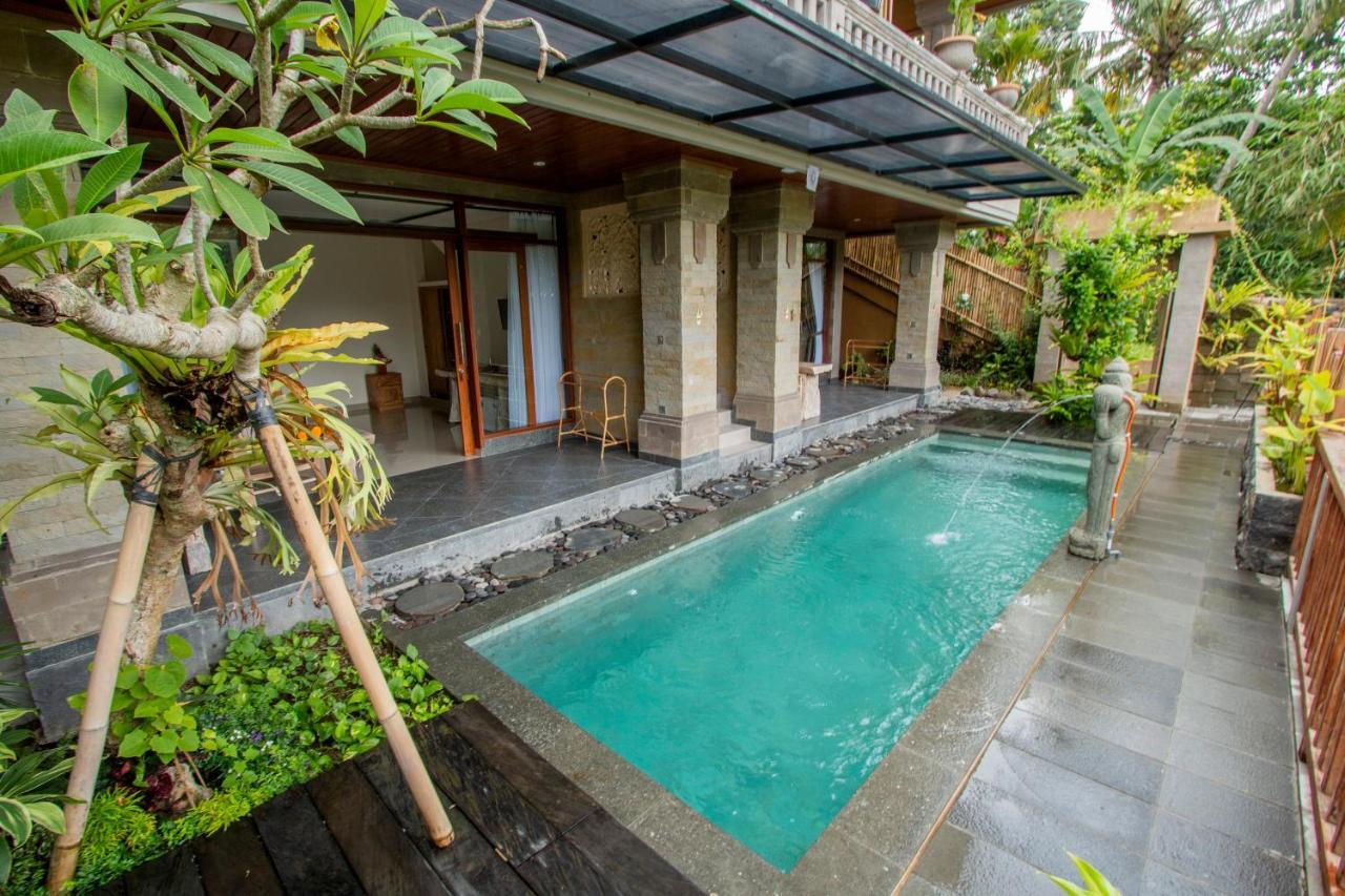 Ubud Paras Villa エクステリア 写真