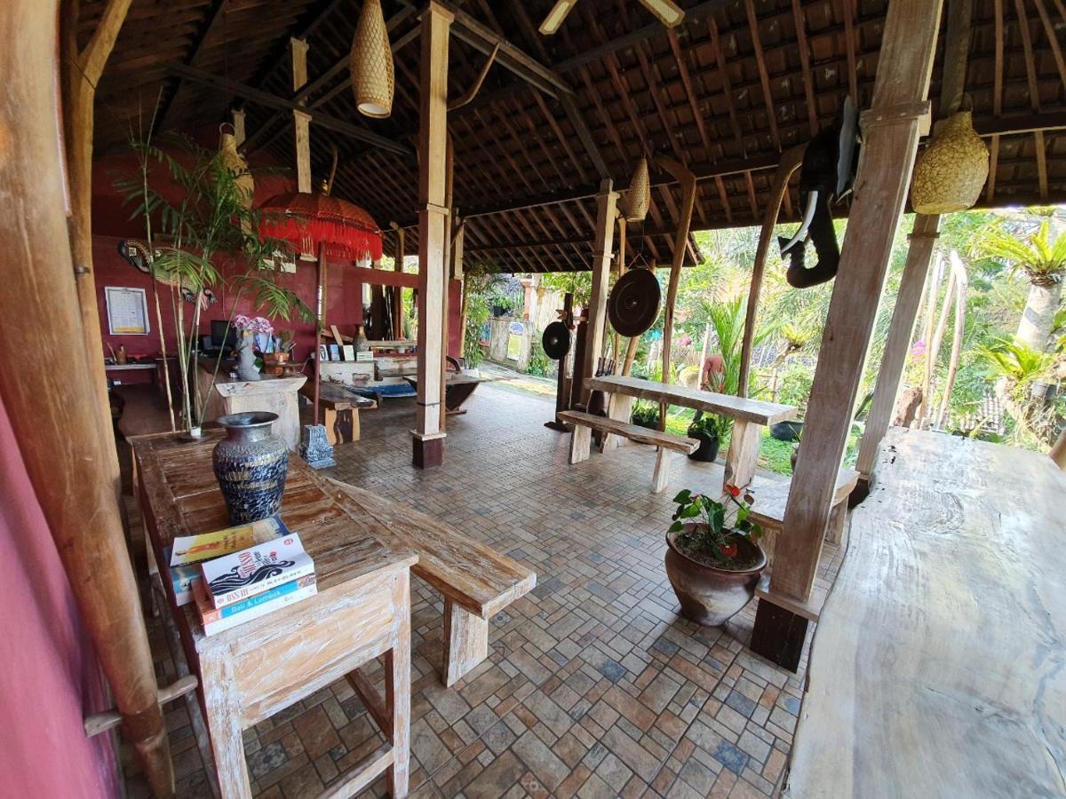 Ubud Paras Villa エクステリア 写真